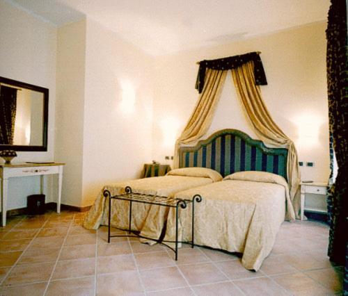 Hotel Urbano V Montefiascone Kamer foto